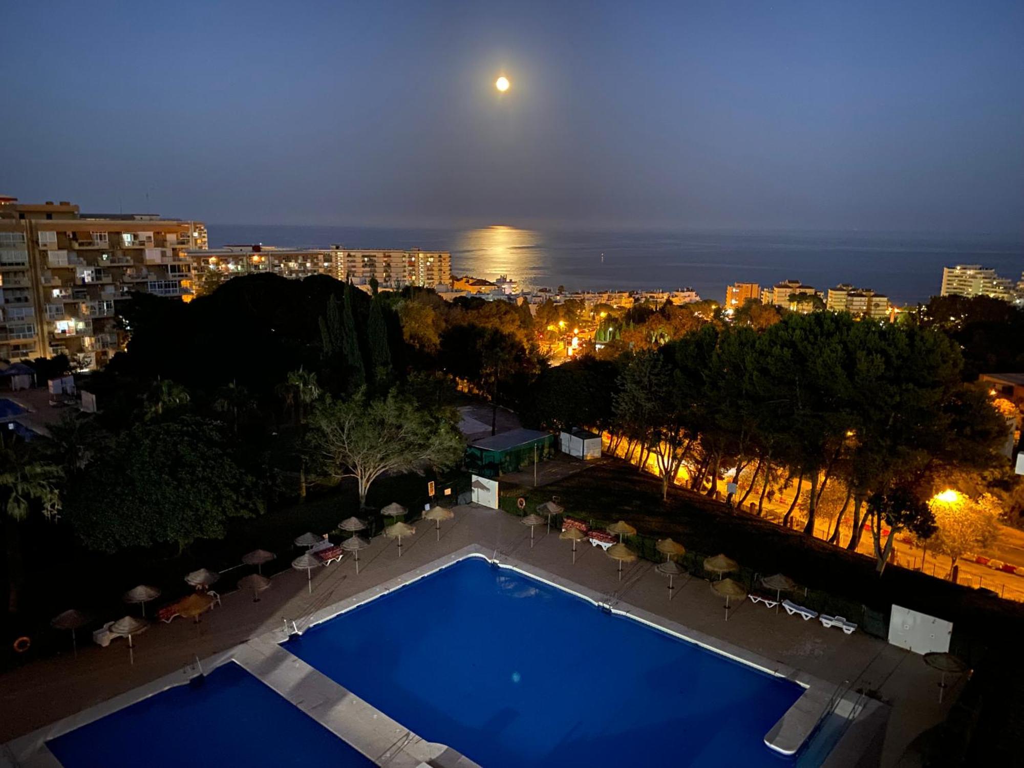 Estudio con vistas al mar Benalmádena Exterior foto
